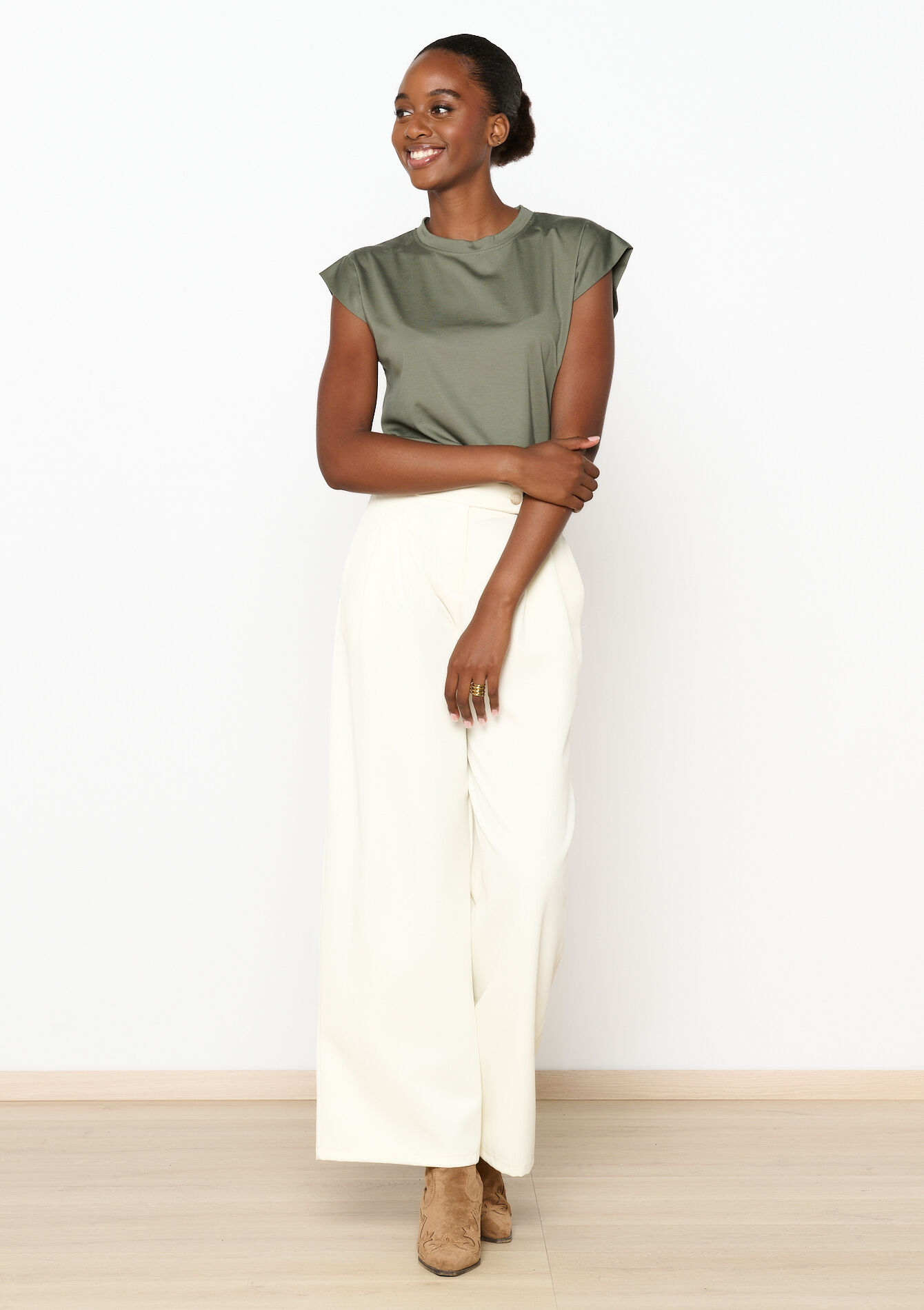 Short-sleeved T-shirt - KHAKI - 1116652