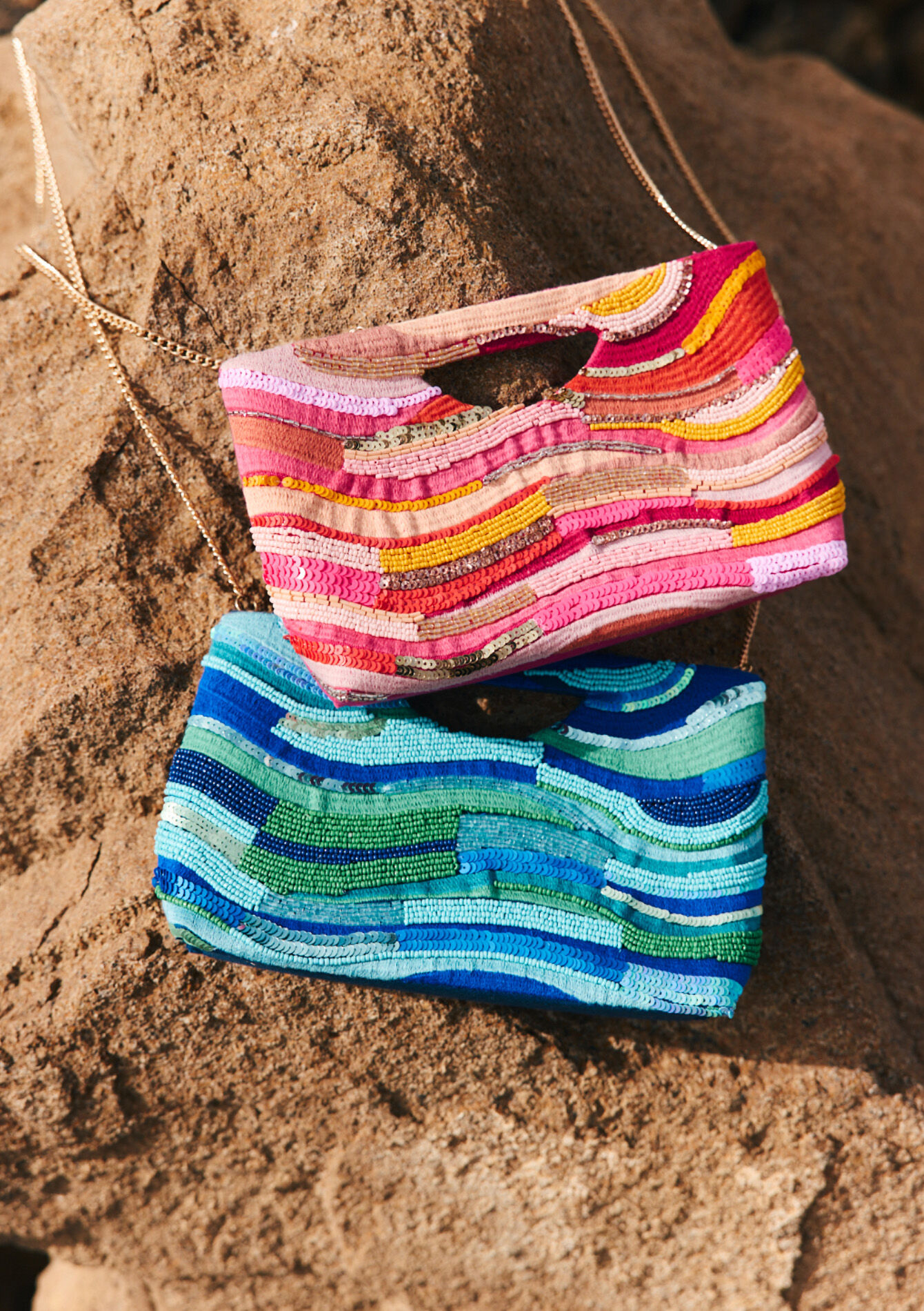 Beaded wave clutch, , hi-res