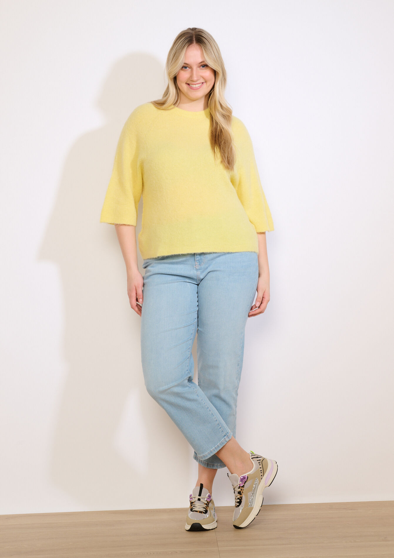 Zachte trui met 3/4-mouw - YELLOW PASTEL - 04007207_5004